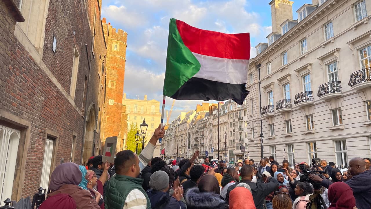 Niyyah Nights: Charity Iftar for Sudan 🇸🇩 | Muzz x Comptoir Libanais